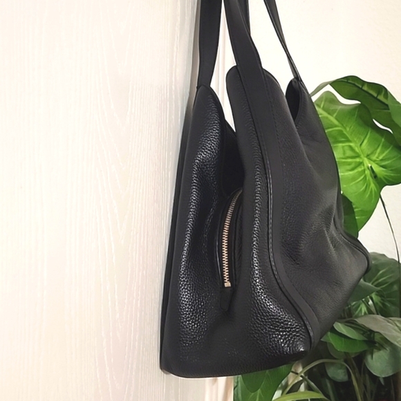 Michael Kors Purse - Picture 7 of 8